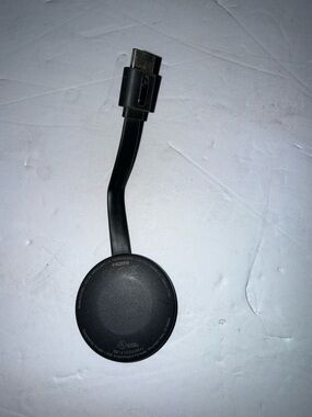 Google Chromecast 2nd Gen HD 1080p Media Streaming Device NC2-6A5 no charger